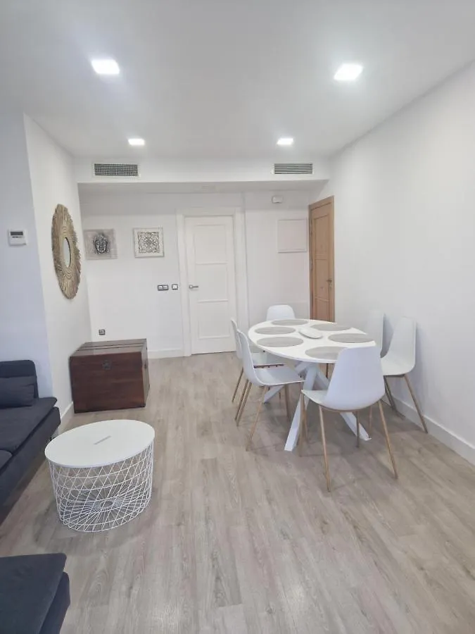 Torremolino'S Paradise Apartment Torremolinos Spain