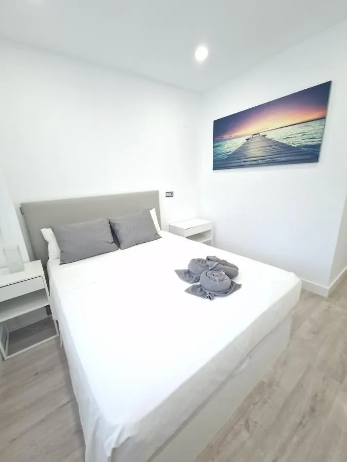 Torremolino'S Paradise Apartment Torremolinos 0*,